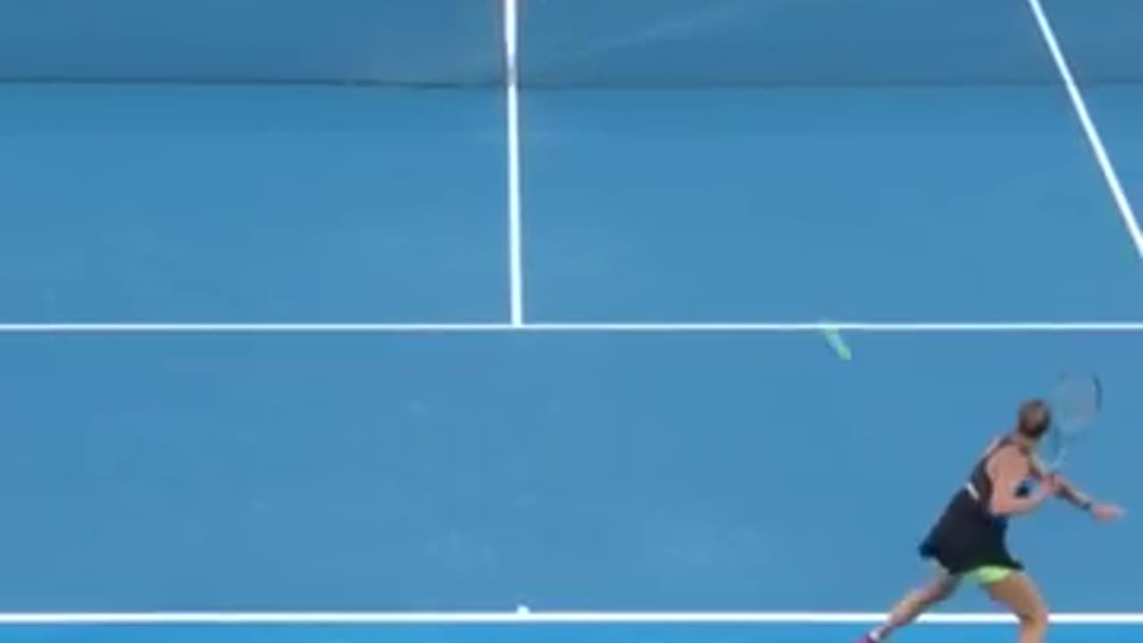 HILARIOUS doubles rally 😂