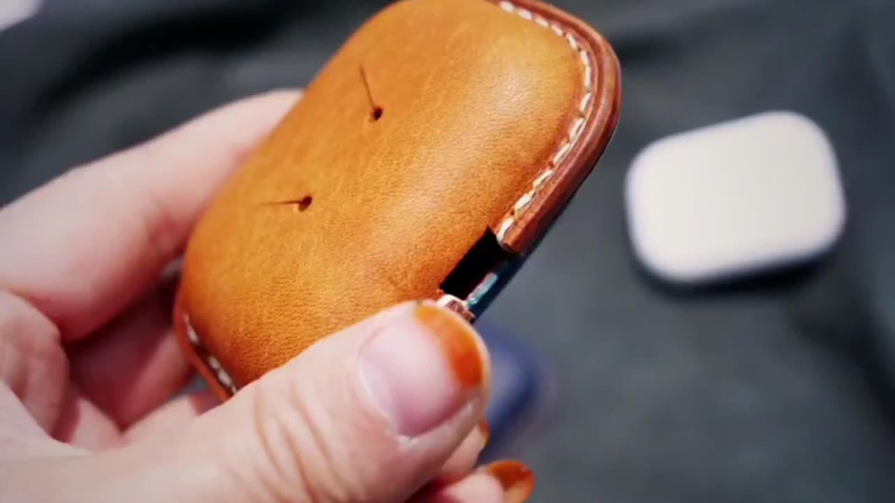 Bluetooth headphone bag making