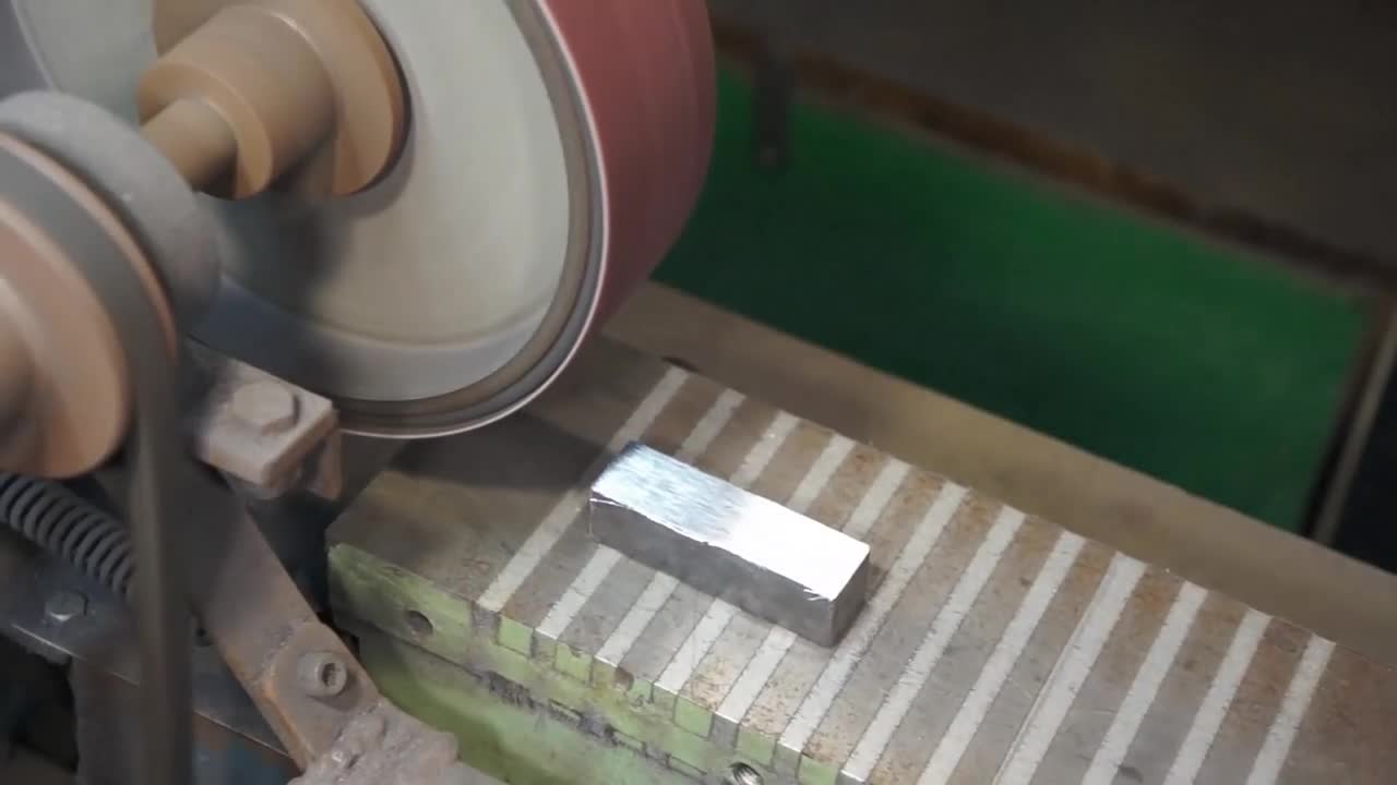 Damascus steel from 1000 year old knife blades.