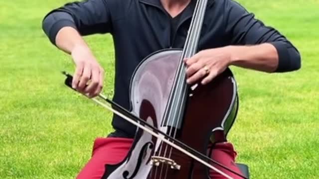 cello play