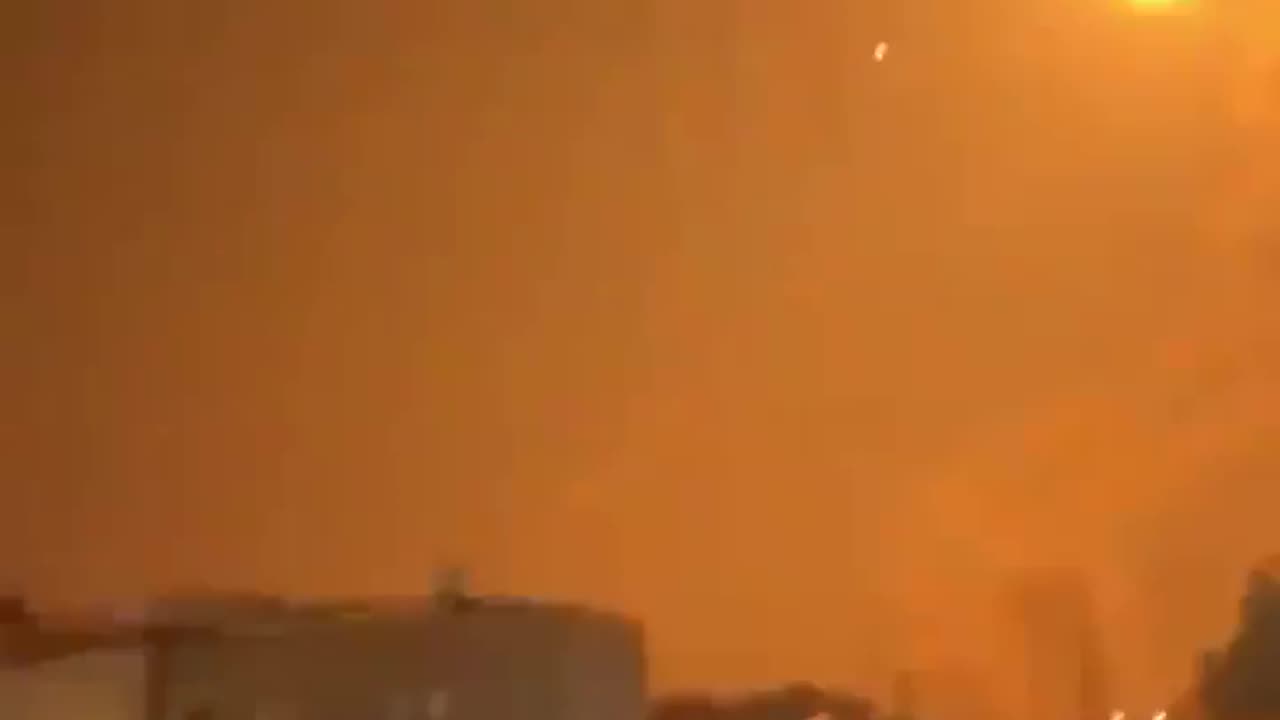 Iranian missiles hitting Israel - Passing by the air defence of Israel, the USA, the UK and jordan