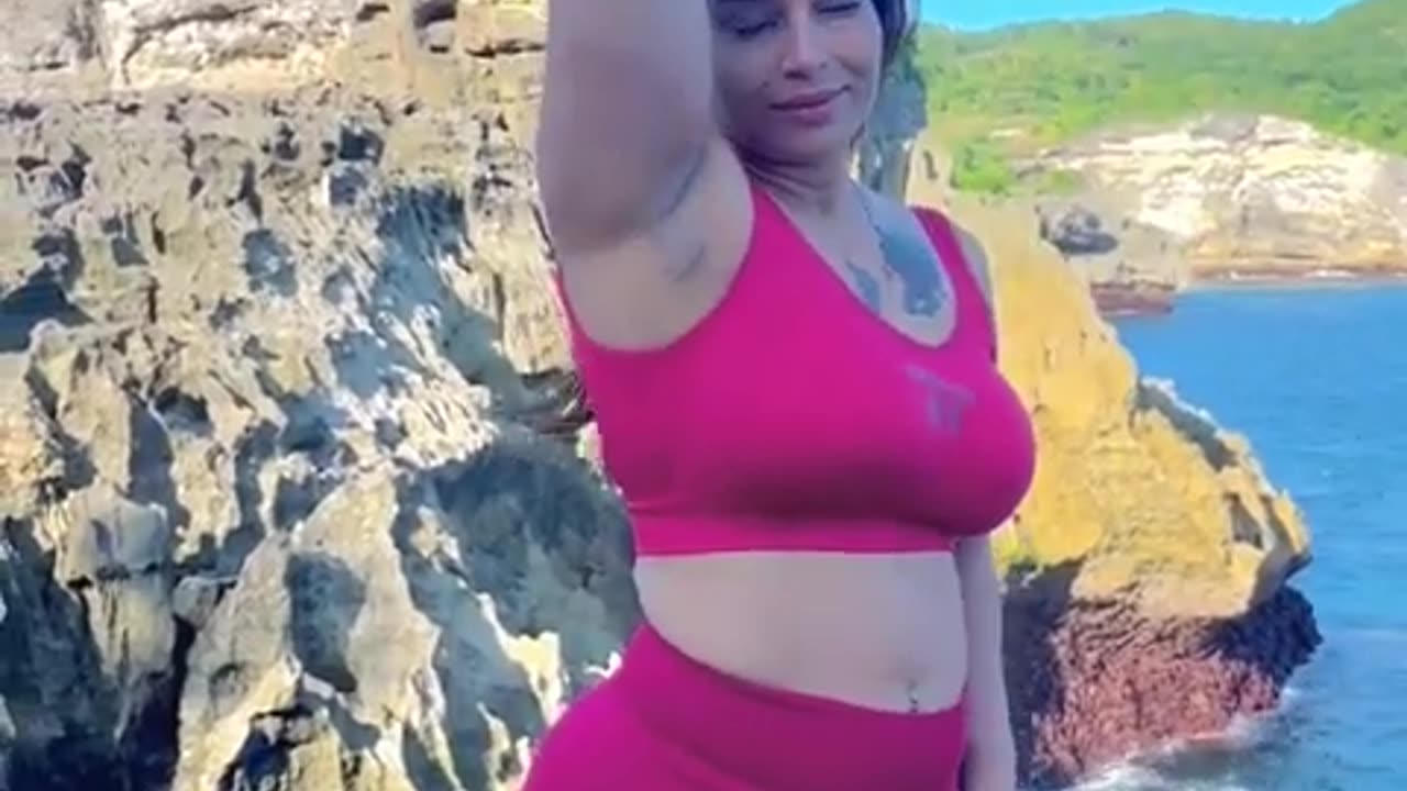 VERRY BEAUTIFUL DANCE