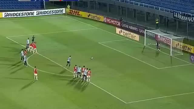 Mario Otazu abre o placar cobrando pênalti: Guaireña 1x0 Internacional