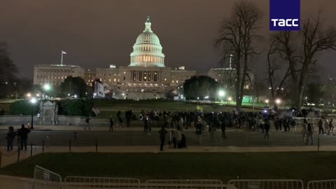 Capitol is almost empty after curfew was announced