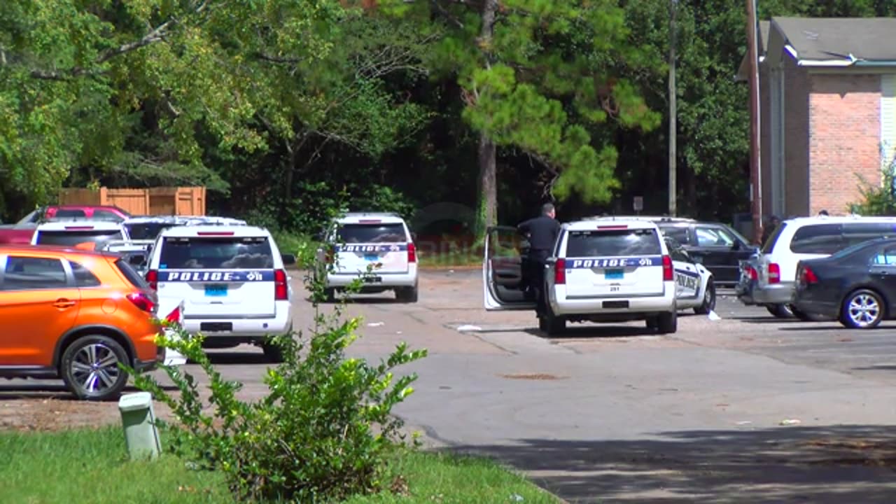 Shooting at Azalea Pointe Apartments in Mobile, AL