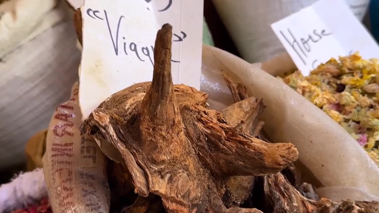 Exploring the Delights of a Spice Market: A Sensory Journey