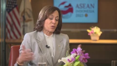 Kamala Harris leaves reporter in SHOCK after openly saying she's ready to take over Presidency