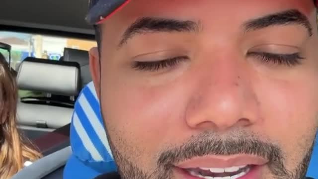 quem aí já pensou em conhecer um de nós e ainda ter