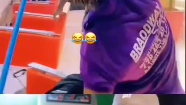 Funny fake runner moment