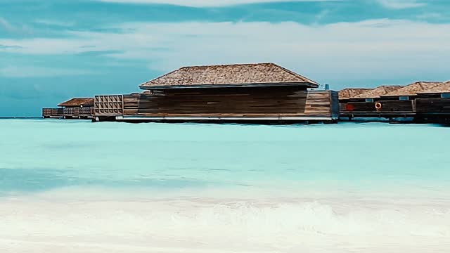 Relaxing Tropical Beach Ambience with Ocean Waves Sounds