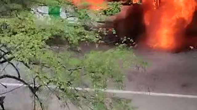 Incendio buseta en Turbaco