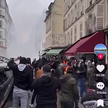 Paris is lovely this time of the year