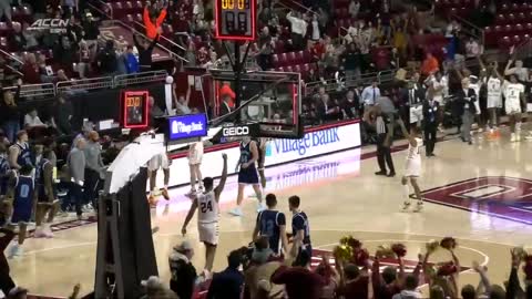 BC's Jaeden Zackery beats the buzzer with a half-court heave 🎯