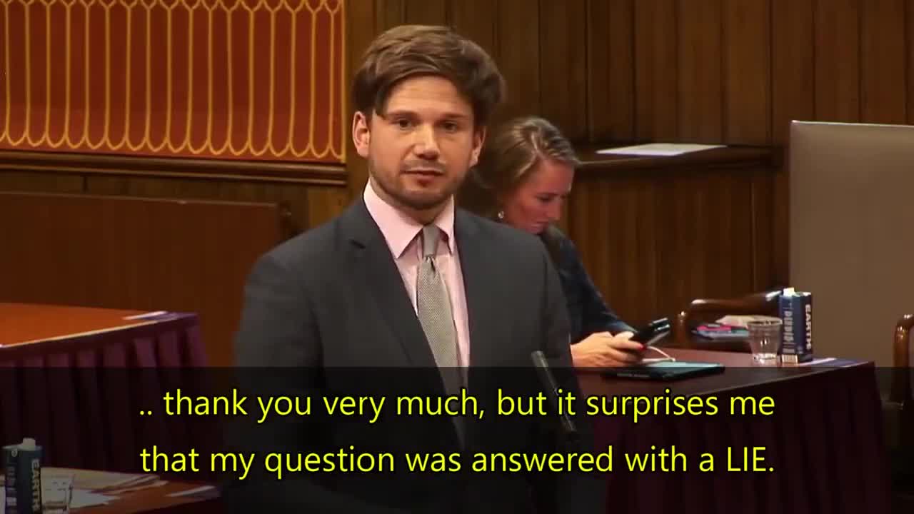 Dutch MP Gideon van Meijeren confronts PM Rutte on his connections with Klaus Schwab.