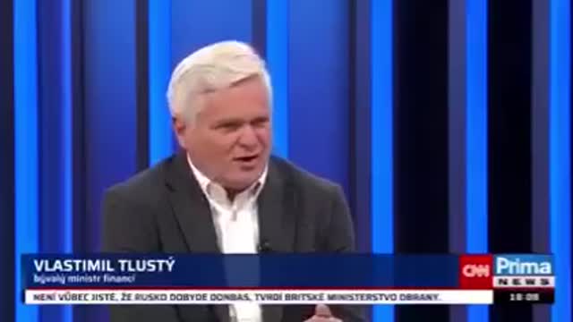 Česká vláda by měla obléknout maskáče a sednout na vlak na Ukrajinu