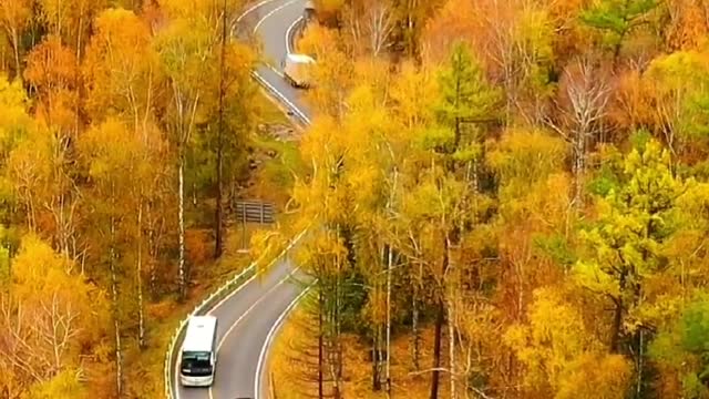If you are not in Xinjiang, you do not know the size of the motherland