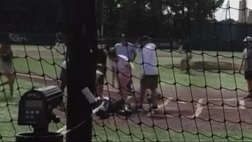 Umpire suddenly collapsed during game; coach's, nurse's quick actions save his life (Jul. 2022)