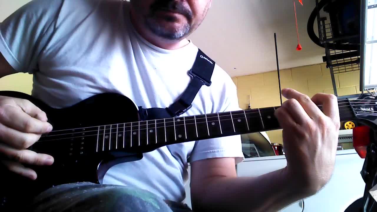 How I play Nickleback "Far Away" on Guitar made for Beginners