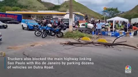 Brazilian Truckers Create Multiple Blockades In Support Of Bolsonaro