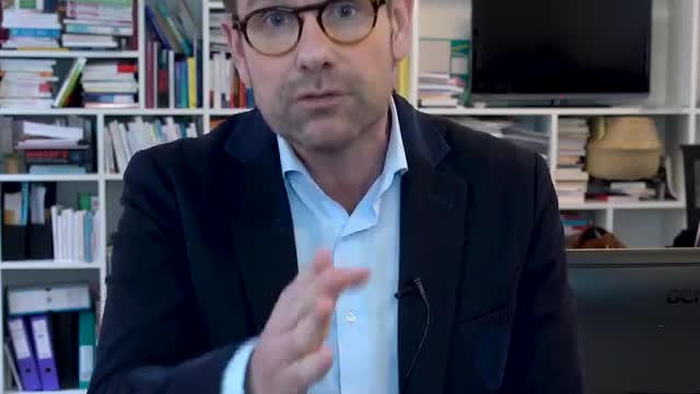 Dr Gérald Kierzek - Ne vaccinez pas les enfants - 30 Janvier 2022