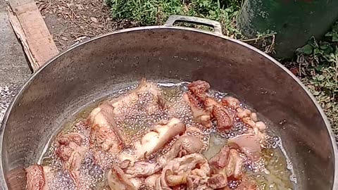 Almuerzo de domingo en leña