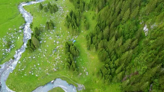 Record the beautiful Swiss Alps