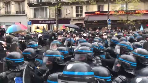 RT France Journalist in Paris, Charles Baudry on twitter: — "First tensions at the start of the