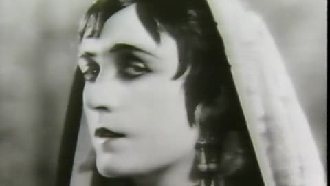 The Movie Stars We Lost in 1987