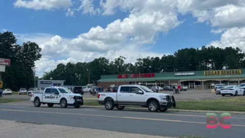 3 killed, 10 hurt in mass shooting at Arkansas grocery store