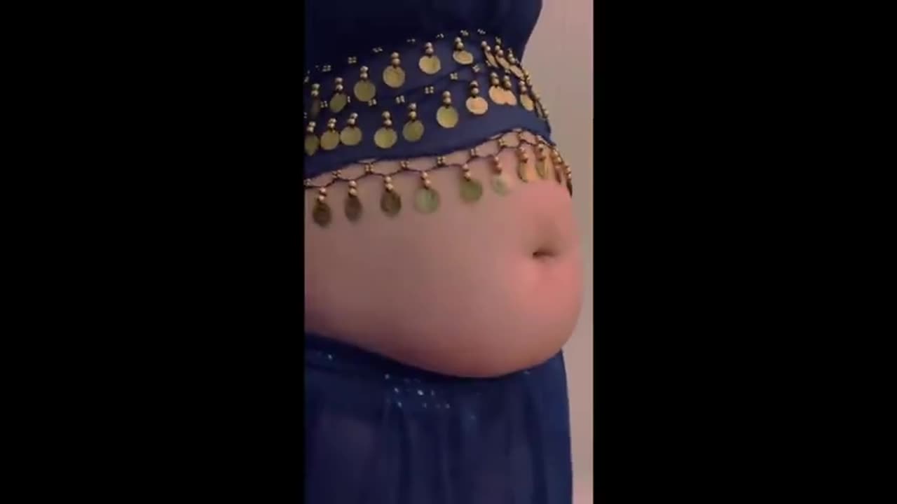 "HUNGRY BELLY DANCER" | ART VIDEO BY "THEBELLYGIRL" | HUNGRY BELLYDANCER - ANONYMOUS BELLY DANCE