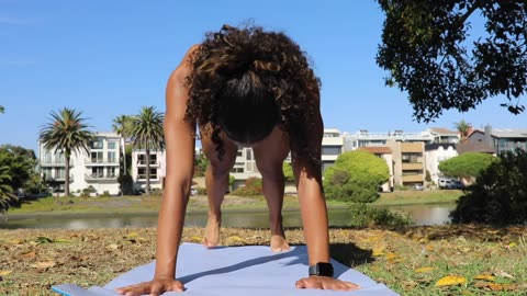 HOT YOGA