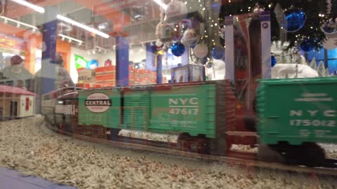 Lionel Chesapeake And Ohio And New York Central Train Sets Running