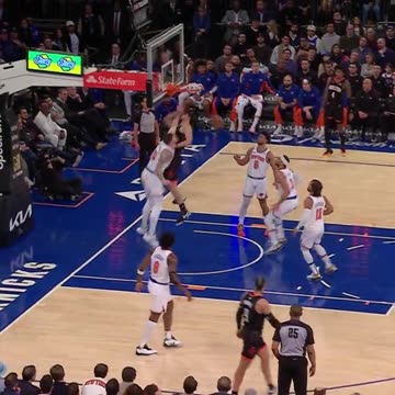 NBA - ALPEREN SENGUN DETONATES AT THE RIM FOR THE POSTER 😱 Rockets-Knicks