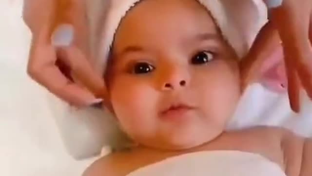 Baby facial massage💆‍♀️💆‍♀️ cute little girl