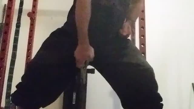 Pliers Squeeze Lift