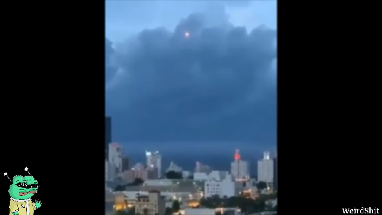 UFOs Are SWARMING Florida!