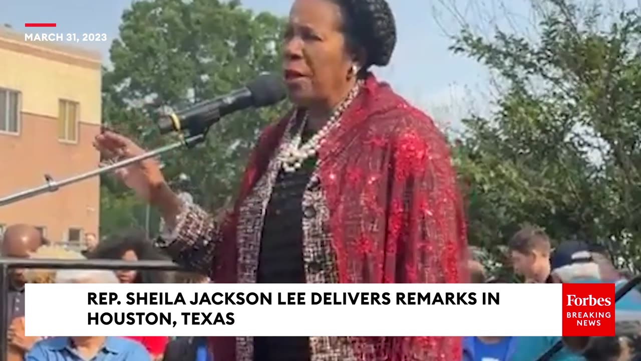 Sheila Jackson Lee Lambasts Gov. Greg Abbott Over Takeover Of Houston Schools