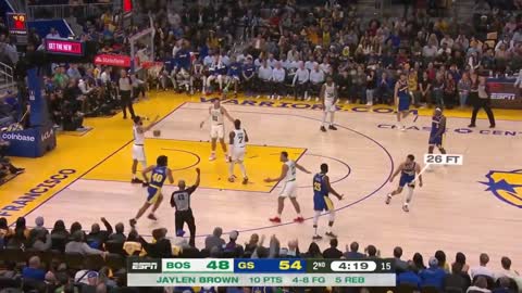 Steph Curry four-point play and dance 🕺