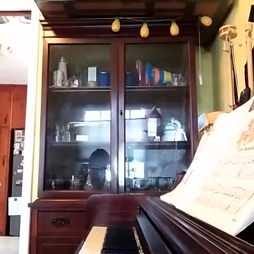 Freestyle piano playing 1
