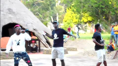 Chillies performance wololo 2022..(country club balele)