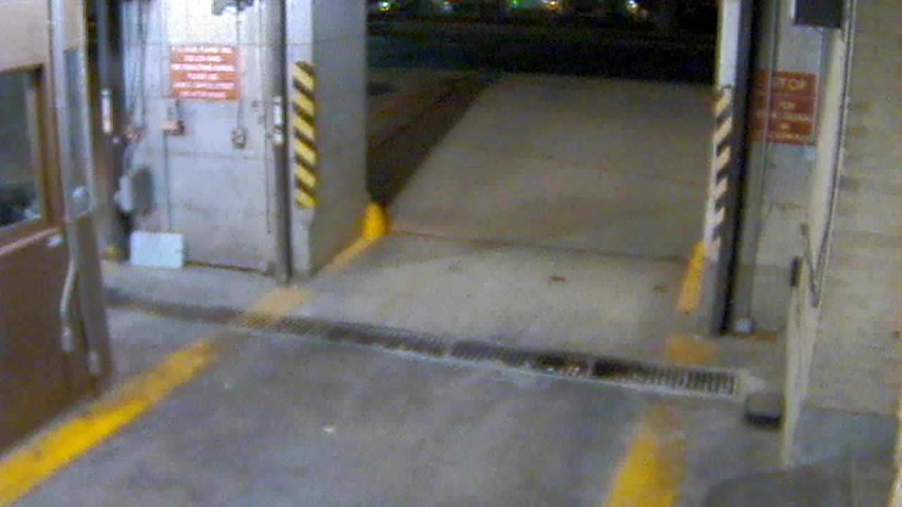 3469CHOBBAGarageExit_2021-01-05_20h37min40s657ms.mp4