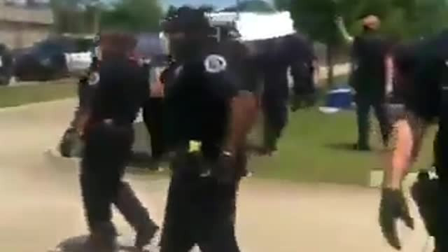 BLM & Antifa Riots 2020 - 2020-07-13-02-40-12-Arkansas.mp4