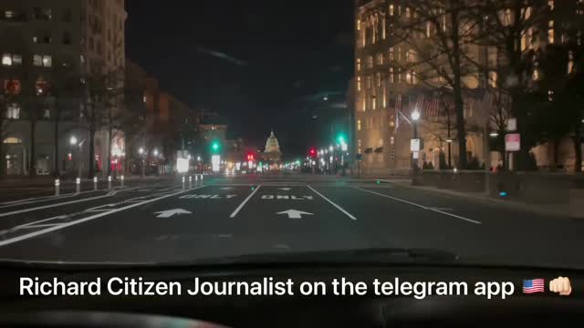 322 White House Still Closed and Dark (even landscaping lights) Richard Citizen