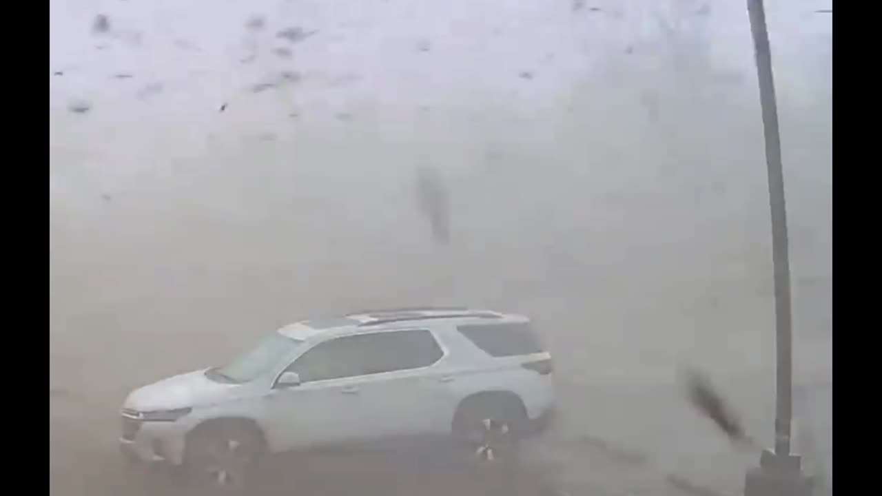 tornado wind storm 🌪️🌀🌪️🌀🌪️