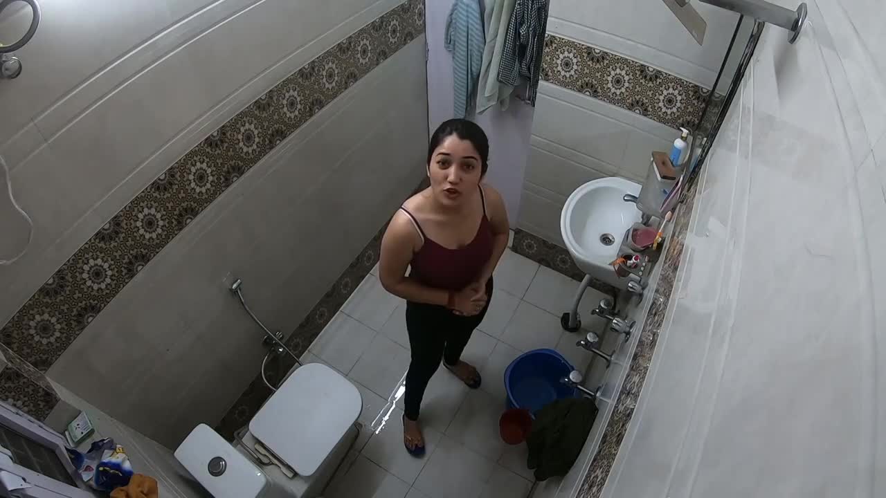 CCTV camera caught by nurse in changing room......😳