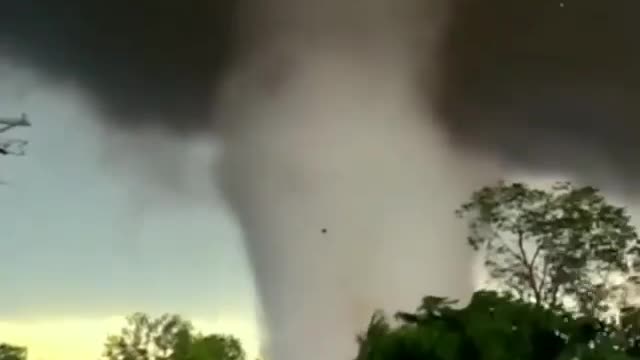 Giant Tornado in America 2021