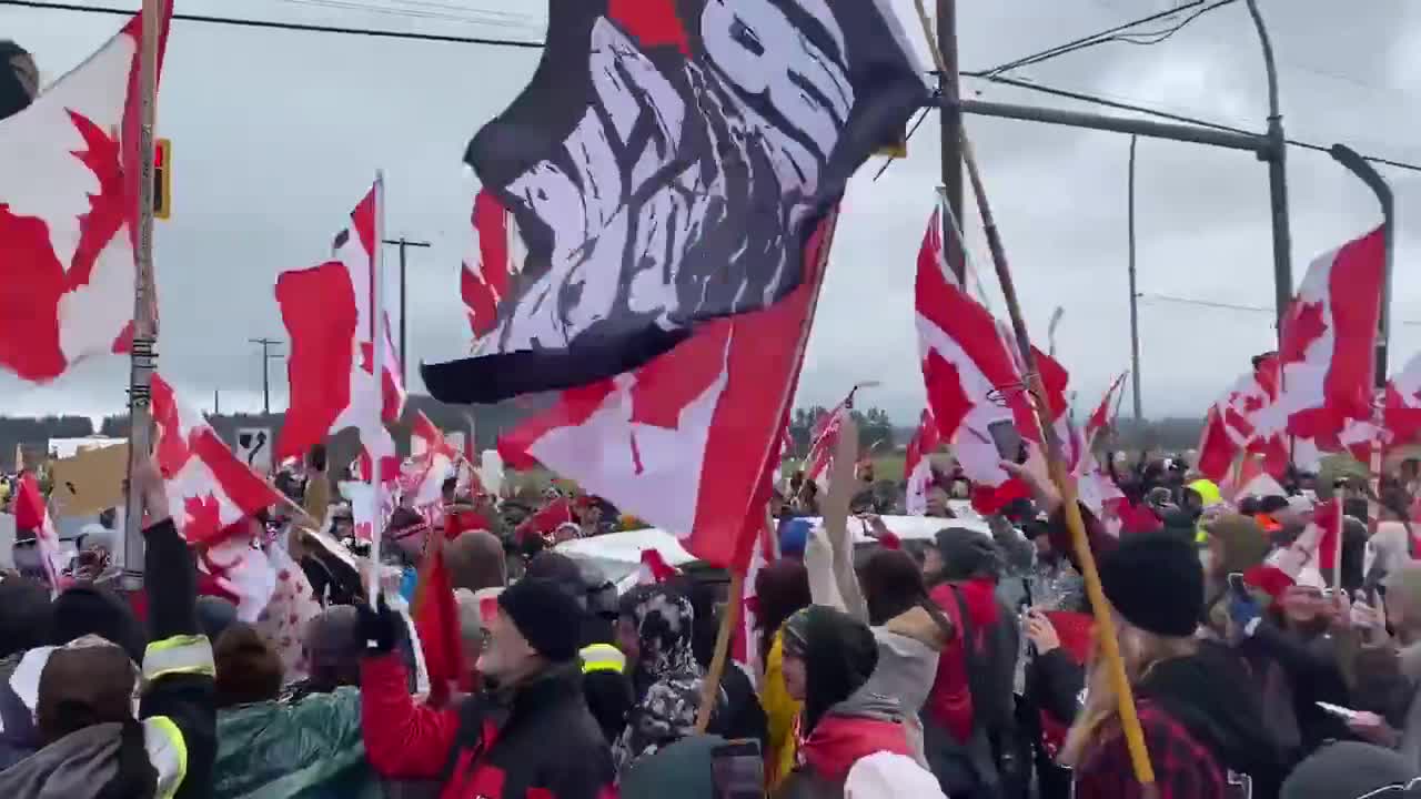 🇺🇸 BRITISH COLUMBIA & THE REST OF THE NATION RISING AROUND TRUDEAU