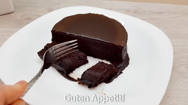 Sugar and flour free! Chocolate cake in 5 minutes preparation