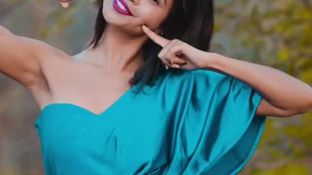 Chinki Minki Dance 😅 #shorts #mukulsona #youtubeshorts #dance #chinkiminki Rumble