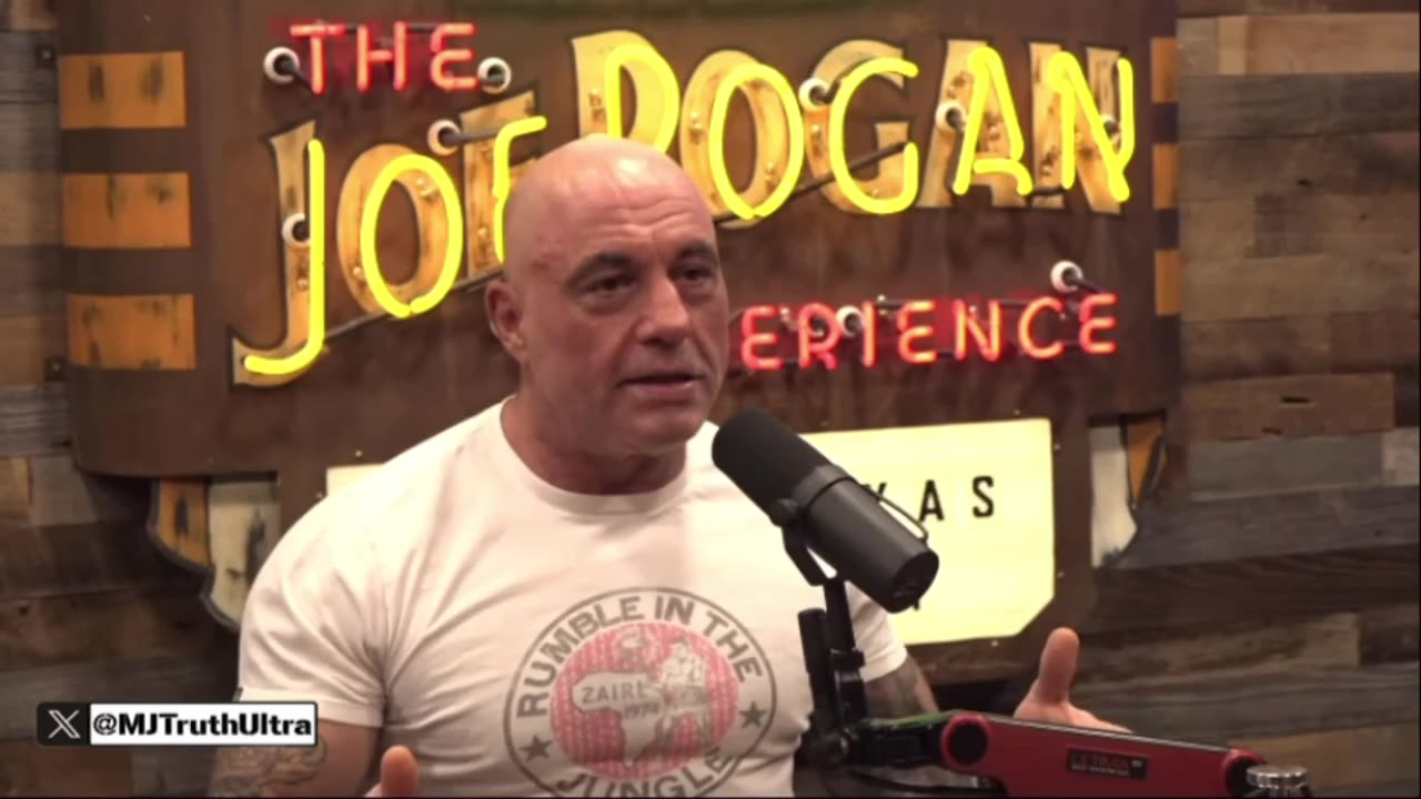 Musk And Rogan Demolish Obama For Spreading Debunked Lies